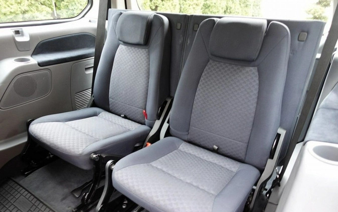 Ford Galaxy cena 18900 przebieg: 193000, rok produkcji 2006 z Dobczyce małe 211